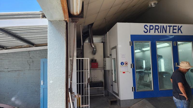 To Let commercial Property for Rent in Paarden Eiland Western Cape